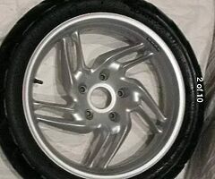 BMW R1200GS wheels and tyres  for sale. 2007