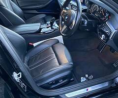 17 bmw 520d Mperformance - Image 6/10
