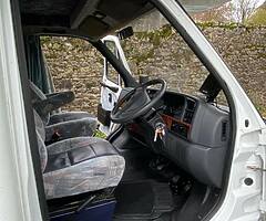Auto cruise campervan￼