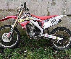 Crf250 fuel injected - Image 4/4