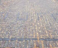 Get your driveway powerwashed for a small price  - Image 5/5