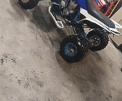 ## Yamaha yfz 450 ##