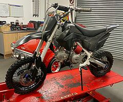 Yx140 pitbike 140 pit bike with race slicks