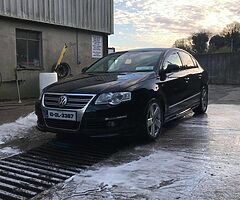 2010 Volkswagen Rline Passat 2.0L - Image 8/10