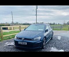 2015 Volkswagen Golf - Image 4/5
