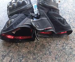 Ixon motorcycle gloves