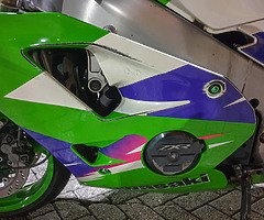 Kawasaki ZX4 R - Image 5/6