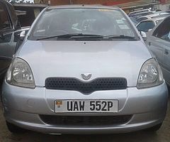 Vitz on sell - Image 4/6