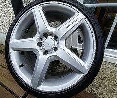 19inch amg 5x112 200e need gone today