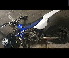 Yamaha yzf 250 2017