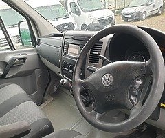 VW CRAFTER CVRT 05/21 INCLUDES VAT TRADE IN WELCOME - Image 3/10