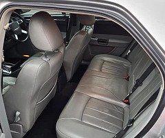 2007 Chrysler 300 - Image 4/6