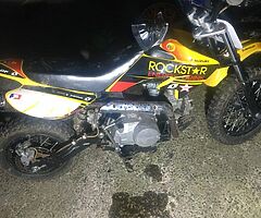 2 pitbikes