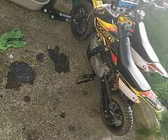 2 pitbikes - Image 5/9