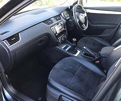 162 Skoda Octavia 2.0TDI SE-L - Image 6/10