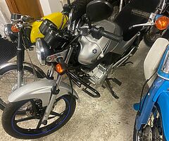 Yamaha ybr 125 2007 

Around 8k miles 

Some small blemishes hence £875 or May part exchange cash ei