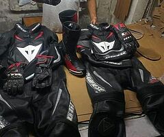 Customized suit included boots gloves complete set with top quality in best price - Image 3/10