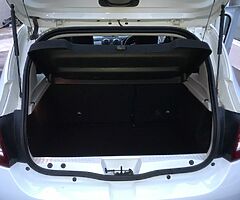 2014 Dacia Sandero 1.2 petrol *mint wee car** - Image 6/10