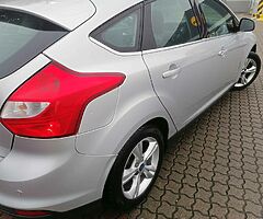 2011 Ford Focus - Image 7/10