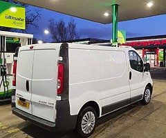 2010 vauxhall vivaro van