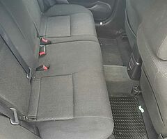 2004 Toyota Avensis - Image 4/7