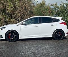 2016 Ford Focus ST-3 Turbo 250bhp - Image 9/10