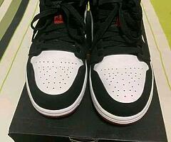 pinapabenta ni kua
Jordan 11
Us 10.5 size
BNDS
17Kphp + Shipping (SG) ... - Image 7/7