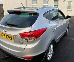 2012 Hyundai ix35 - Image 4/8
