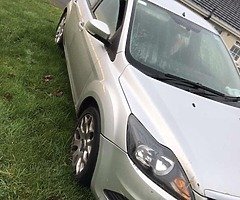 2010 focus parts or repair - Image 3/4