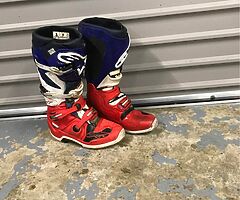 Alpinestars tech 7 motocross boots
