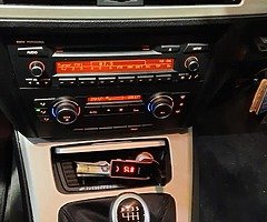 12 Bmw 3 Series - Image 6/10