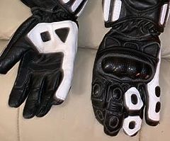 Large mens gloves motorcyle