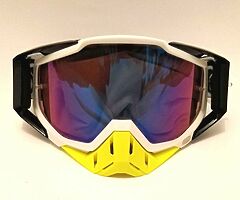 Motocross goggles
