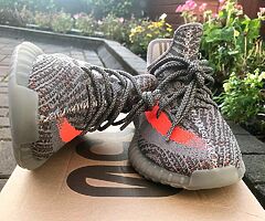 Yeezy boost 350 v2