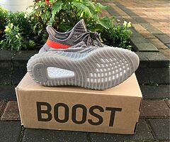 Yeezy boost 350 v2 - Image 4/4