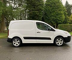 2013 Peugeot Partner