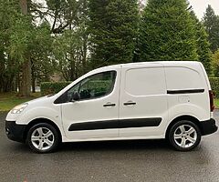 2013 Peugeot Partner