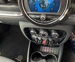 2018 MINI Cooper Clubman - Image 5/9