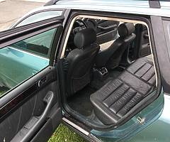 audi a6 1,9 tdi,alloys,leather,tow bar,sun roof,runing perfect - Image 9/10