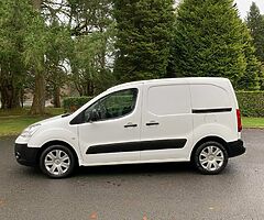 2011 Citroën Berlingo - Image 4/8