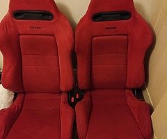 Genuine ek9 Recaros pair +floor carpet - Image 3/3