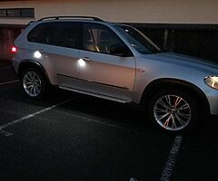 BMW X5 Commercial