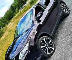 Nissan qashqai 1.5dci acenta premium