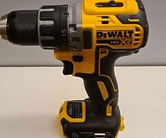 DEWALT   CORDLESS  DRILL   BODY  ONLY     BRAND  NEW  TOP QUALITY