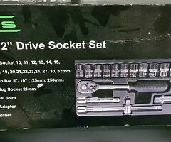 CPS  SOCKET  SET  BRAND NEW TOP TOP QUALITY 