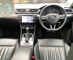 2017 Škoda Superb - Image 5/5
