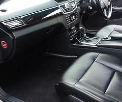 2010 Mercedes-Benz E-Class - Image 6/8