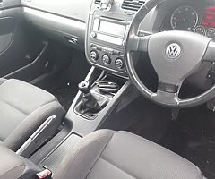 2005 Volkswagen Golf - Image 8/10