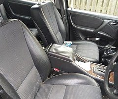 2002 Mercedes ML 270 - Image 9/10