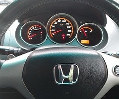 Honda fit, Automatic 1.5.L.Petrol. 120 000 miles. NCT 03/20. TAX 04/19. - Image 6/10